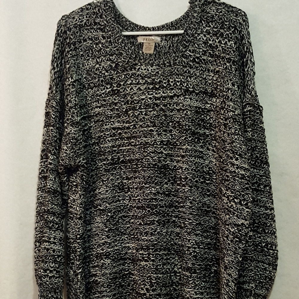 Fresh, 3x black and white knit sweater.